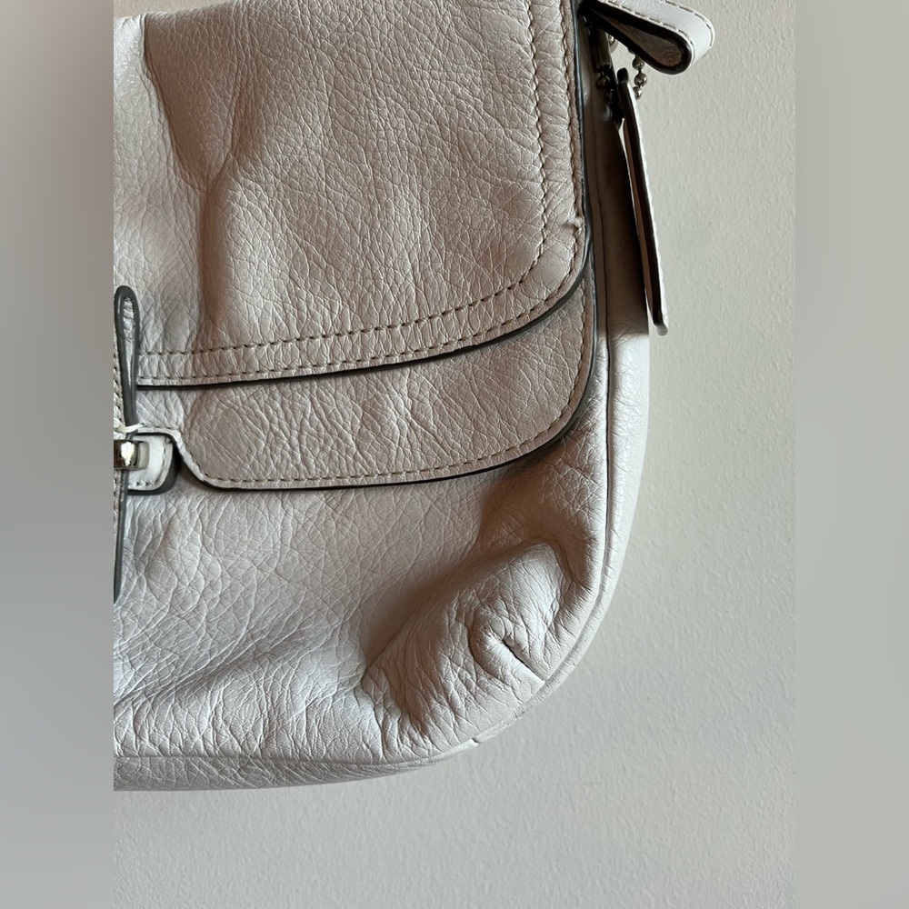 COACH White Leather Hobo Shoulder Bag - 23346 - Picture 4 of 16